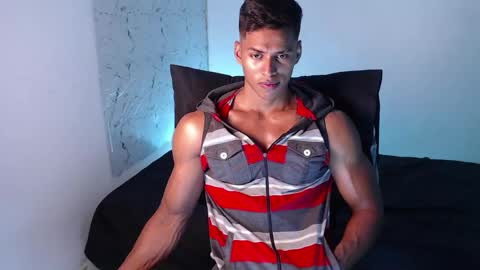 Snapshot of ken__owensx chatting on 05/26/26, 05:20 ken__owensx online show from 05/26/26, 05:20