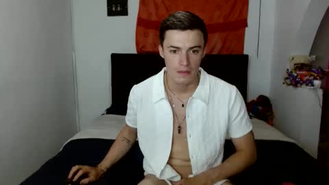 ken_bigcock77 online show from 09/23/25, 12:57