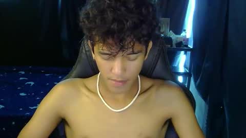 Snapshot of ken_bigcockxx chatting on 04/12/26, 04:12 Ken online show from 04/12/26, 04:12