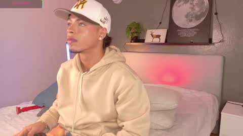   online show from 11/09/25, 11:30