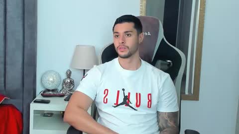 ken_mailik online show from 03/10/26, 02:38