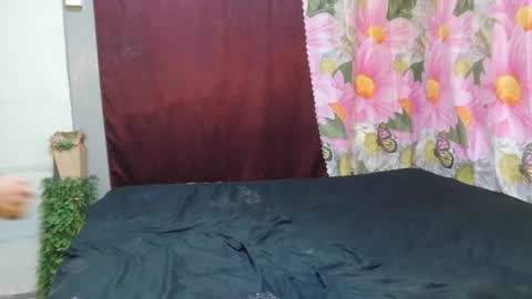 ken_minjun online show from 06/26/26, 12:53
