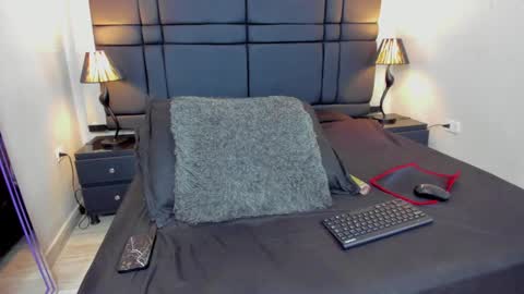 Snapshot of ken_smith01 chatting on 12/07/24, 01:03 Ken Smith online show from 12/07/24, 01:03