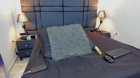 Snapshot of ken_smith01 chatting on 01/10/25, 03:18 Ken Smith online show from 01/10/25, 03:18