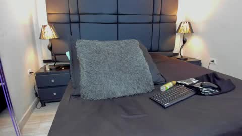 Snapshot of ken_smith01 chatting on 01/22/25, 12:59 Ken Smith online show from 01/22/25, 12:59