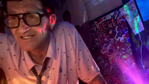 kencam70 online show from 04/20/26, 03:53