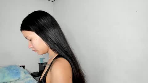 Kendal online show from 10/10/25, 02:49