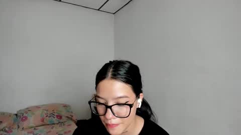 Kendal online show from 02/26/26, 04:06