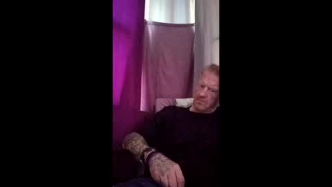 kendall21978 online show from 05/27/26, 06:49