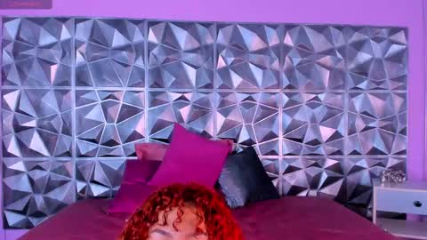 Kendall online show from 02/12/25, 01:16