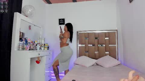 Snapshot of kendall_ewers chatting on 09/09/25, 11:04 Kendall ewers online show from 09/09/25, 11:04