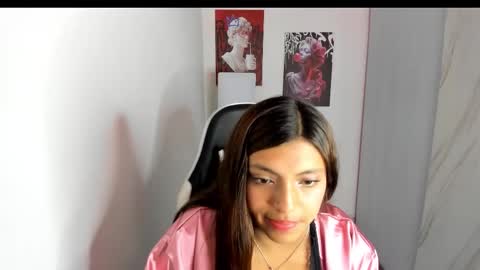 kendall martinez online show from 11/10/25, 01:43