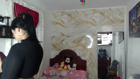 Snapshot of kendall_morry chatting on 11/03/25, 04:14 kendall  online show from 11/03/25, 04:14