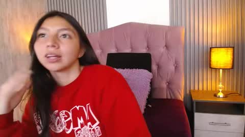 Snapshot of kendall_saenz chatting on 02/27/25, 10:53 kendall_saenz online show from 02/27/25, 10:53