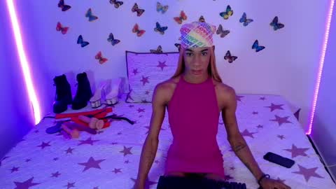 Snapshot of kendallgil chatting on 01/13/25, 03:45 kendallgil online show from 01/13/25, 03:45