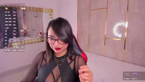 Kendall online show from 10/12/25, 08:41