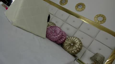 Kendal  online show from 03/12/25, 01:40