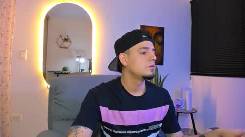 kendel_dimitri online show from 02/19/26, 04:19