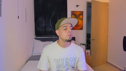 kendel_dimitri online show from 03/25/26, 05:13