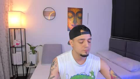 kendel_dimitri online show from 05/31/26, 04:31