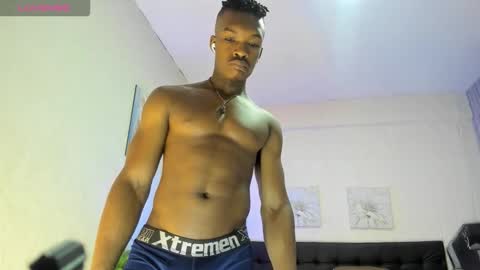 Kender online show from 10/03/25, 08:17