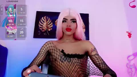 Kendra Bailey online show from 11/20/25, 07:57