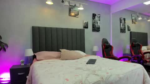 Kendra London online show from 03/21/26, 11:15