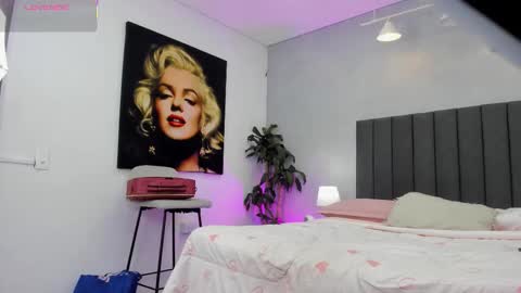 Kendra London online show from 03/26/26, 11:16