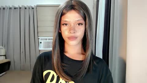 kendra_lunaxx online show from 03/02/26, 07:21