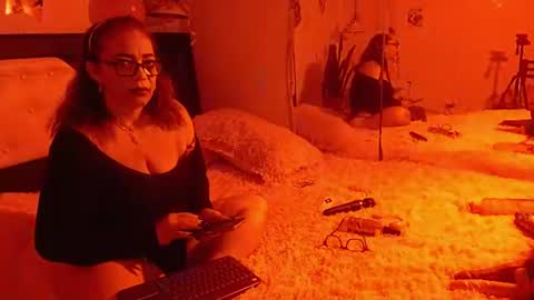 Snapshot of kendra_lust_69 chatting on 06/17/26, 08:06 kendra_lust_69 online show from 06/17/26, 08:06