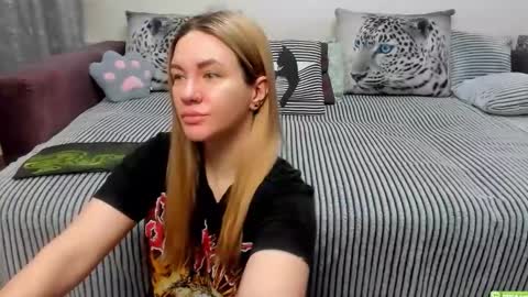 Kendra online show from 01/19/26, 01:09