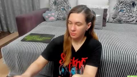 Kendra online show from 04/22/26, 11:28