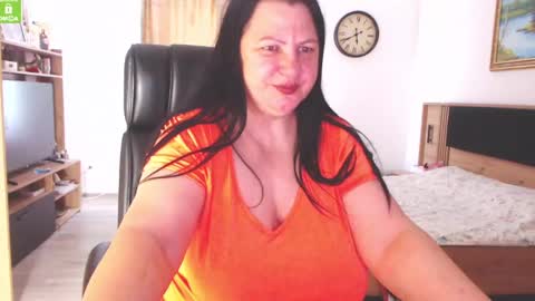 Snapshot of kendrasecrets chatting on 09/08/25, 02:38 Kendra online show from 09/08/25, 02:38