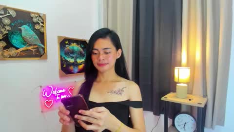 kendy online show from 04/22/26, 03:42