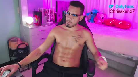 Snapshot of kenfenty chatting on 02/18/25, 11:52 Chriss Morales online show from 02/18/25, 11:52