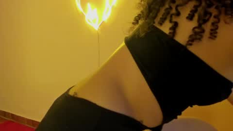 Kenia online show from 04/21/26, 06:23