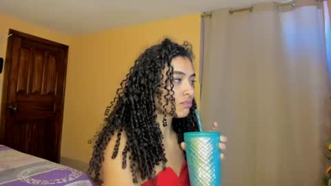 Snapshot of keniia_riizz chatting on 07/14/26, 07:19 Kenia online show from 07/14/26, 07:19