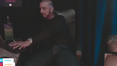 Kenlly online show from 04/02/26, 12:41