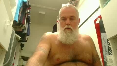 Kenluca online show from 01/21/25, 09:25