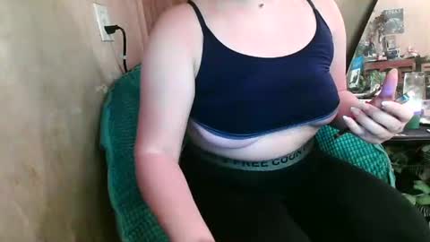 Kennedy Nova  online show from 09/10/25, 07:25