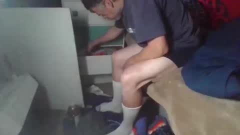 Snapshot of kenneth69h chatting on 10/16/25, 04:41 kenneth69h online show from 10/16/25, 04:41