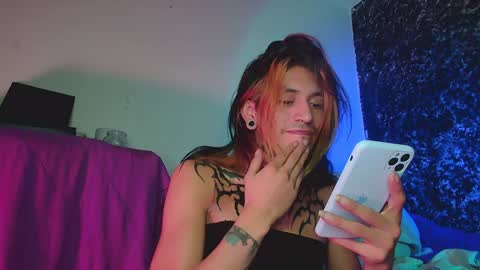 Snapshot of kenny_starrk chatting on 12/24/24, 06:39 Kenny Starr online show from 12/24/24, 06:39