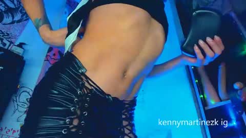 Snapshot of kenny_starrk chatting on 07/05/26, 02:57 Kenny Starr online show from 07/05/26, 02:57