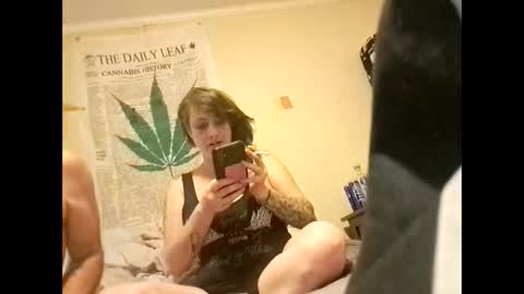 Snapshot of kennyxtralong chatting on 09/15/25, 07:19 kennyxtralong online show from 09/15/25, 07:19