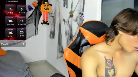 Snapshot of kenshi_roa chatting on 10/19/25, 02:56 kenshi_roa online show from 10/19/25, 02:56