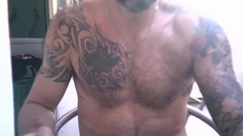 Snapshot of keny06 chatting on 12/14/24, 05:58 keny06 online show from 12/14/24, 05:58