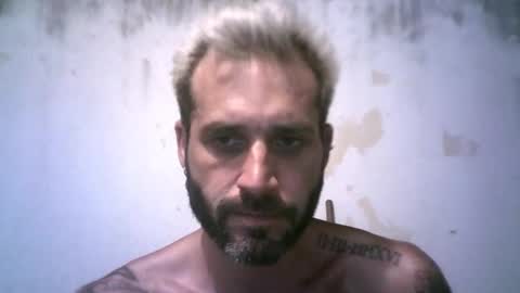 Snapshot of keny06 chatting on 01/16/25, 08:00 keny06 online show from 01/16/25, 08:00