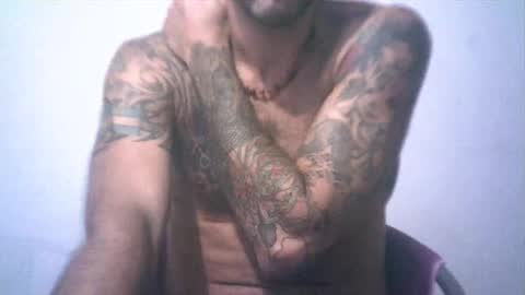 Snapshot of keny06 chatting on 02/19/25, 05:49 keny06 online show from 02/19/25, 05:49