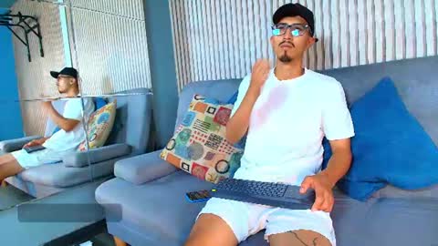 Snapshot of keny_romero chatting on 07/11/26, 07:16 Keny Romero online show from 07/11/26, 07:16