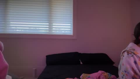 kenziesmithh online show from 09/22/25, 08:11